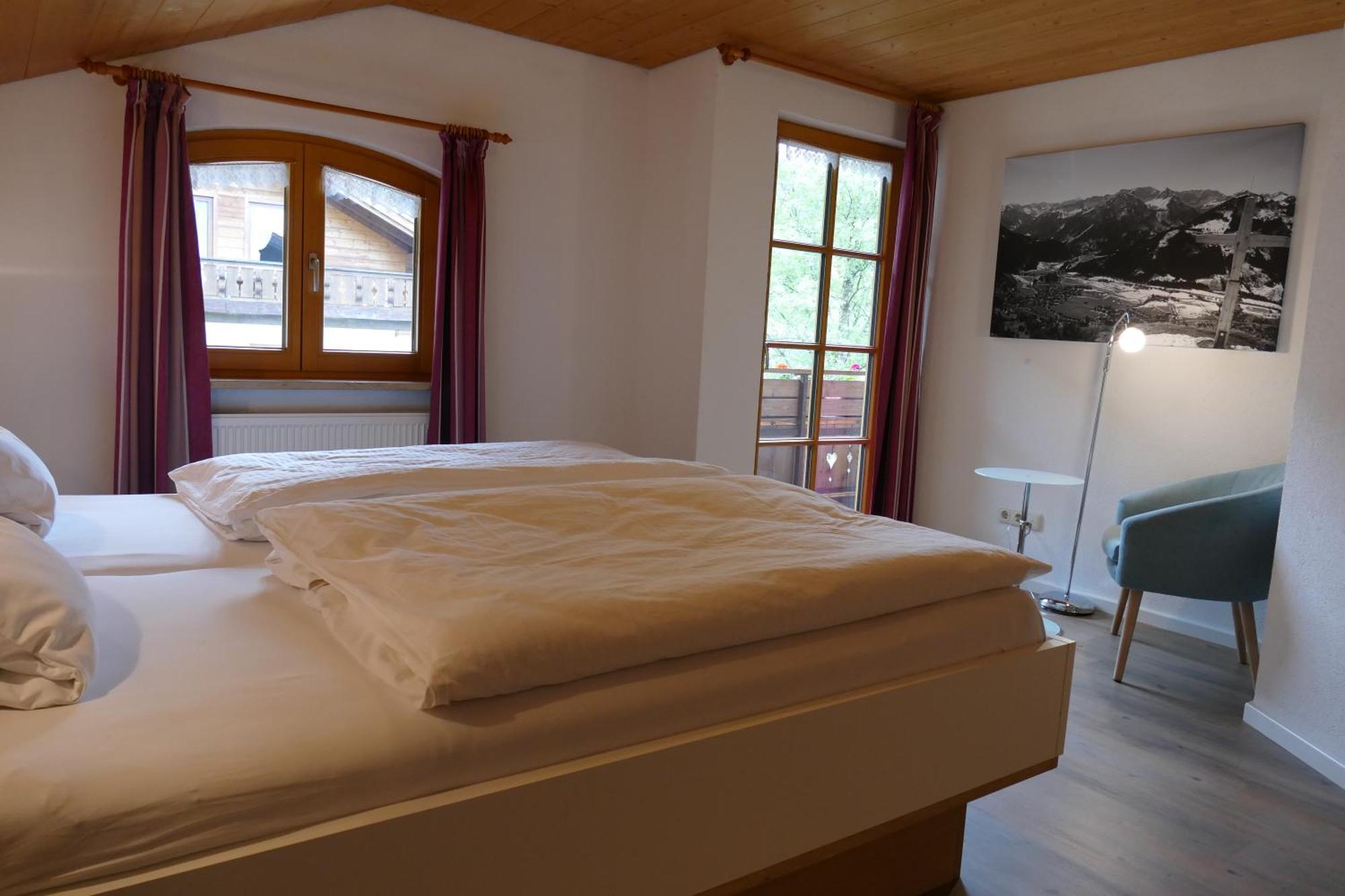 Haus Sonnenruh Apartment Бад Хинделанг Екстериор снимка