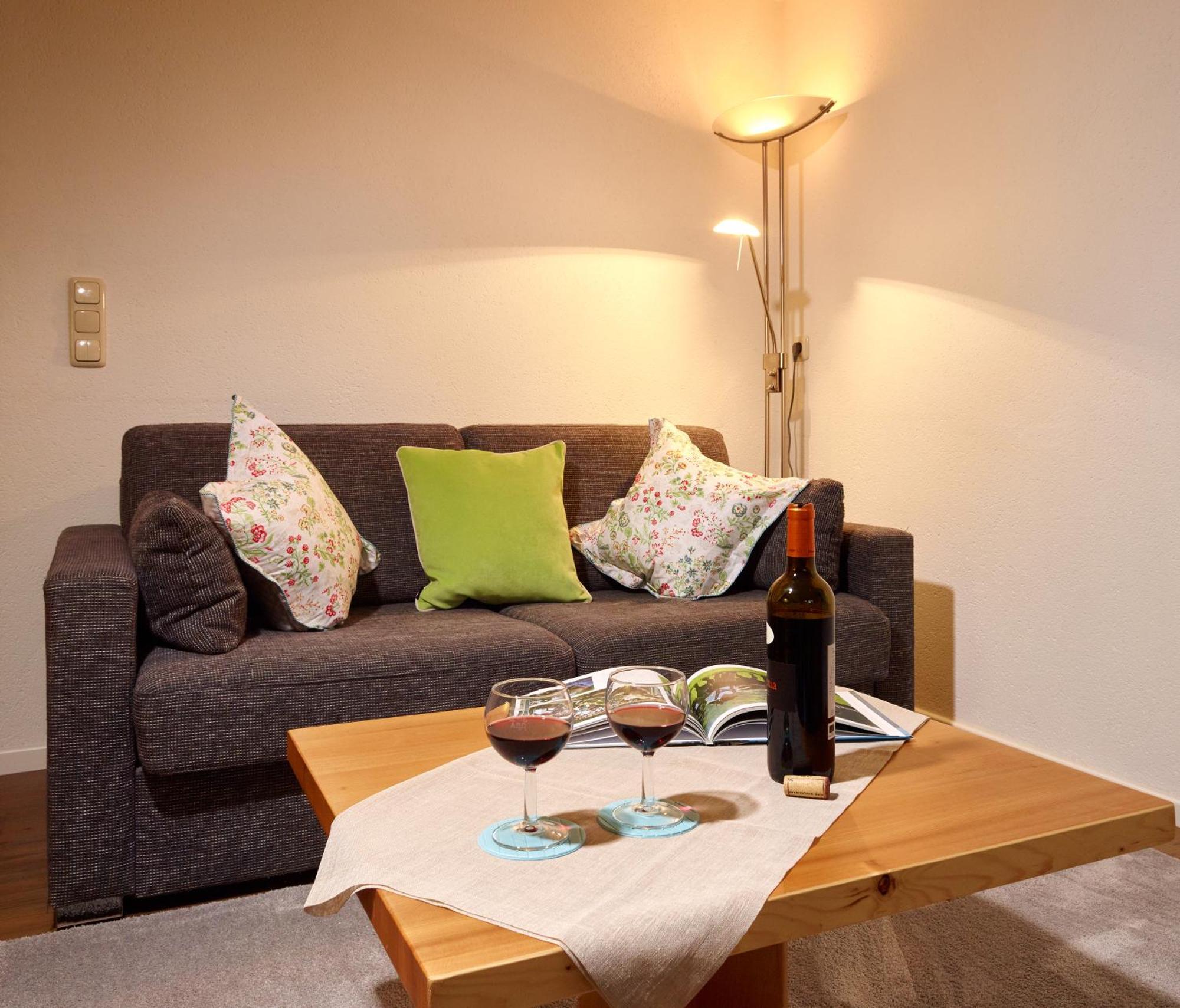 Haus Sonnenruh Apartment Бад Хинделанг Екстериор снимка