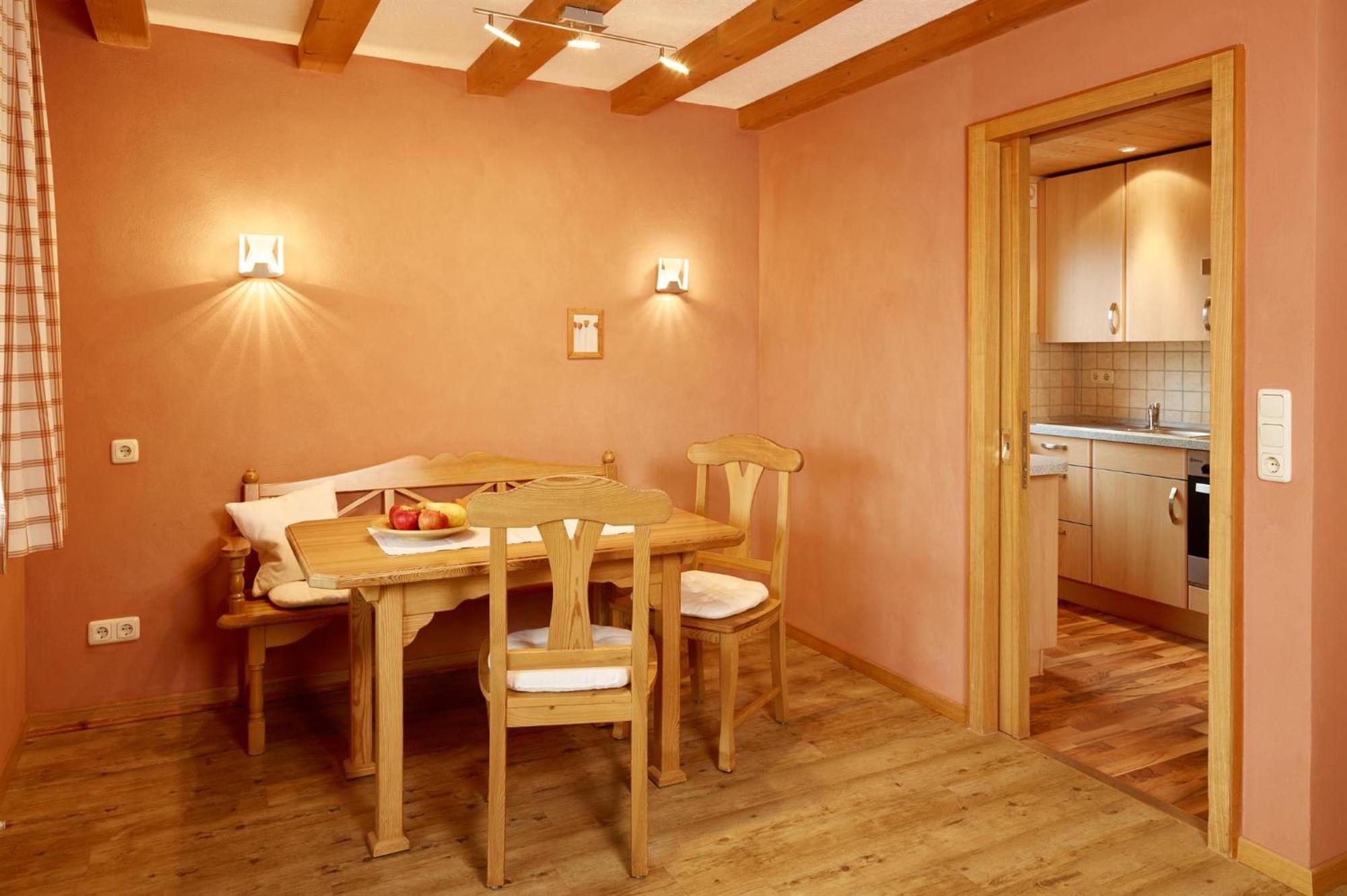 Haus Sonnenruh Apartment Бад Хинделанг Екстериор снимка
