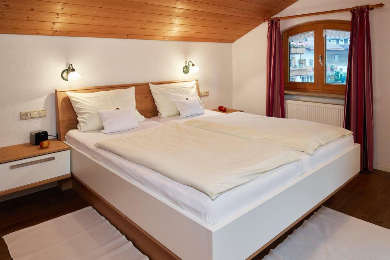 Haus Sonnenruh Apartment Бад Хинделанг Екстериор снимка